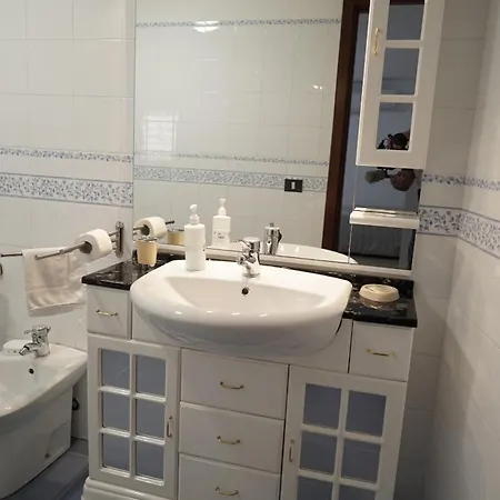 La Casa Dei Greci Bed and breakfast 3*